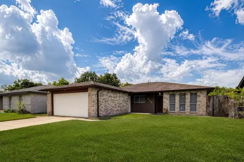 5135 Porter Ridge Dr, Houston, TX 77053