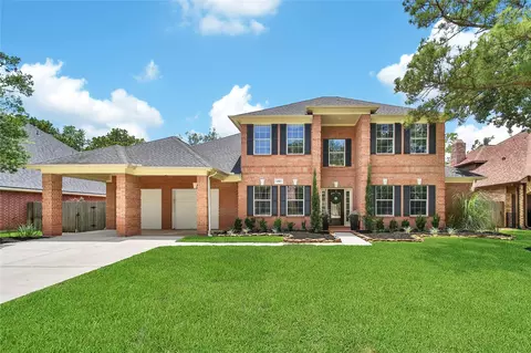 15927 Lake Loop Dr, Cypress, TX 77433
