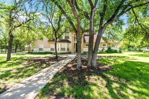 123 Canyon Cir, Boerne, TX 78015