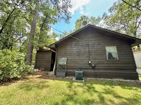 Exterior - 1347 Cardinal Ln, Trinity, TX 75862 photo 14 of 16