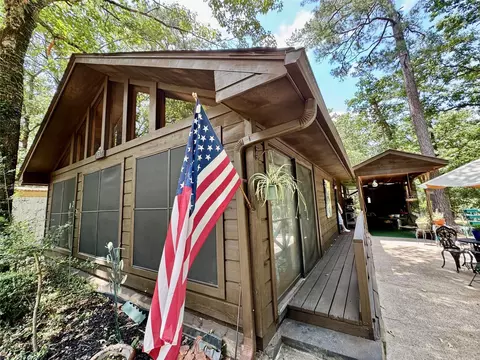 Exterior - 1347 Cardinal Ln, Trinity, TX 75862 photo 2 of 16