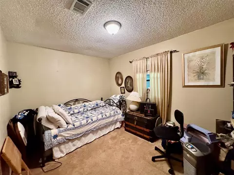 Bedroom - 1347 Cardinal Ln, Trinity, TX 75862 photo 3 of 3