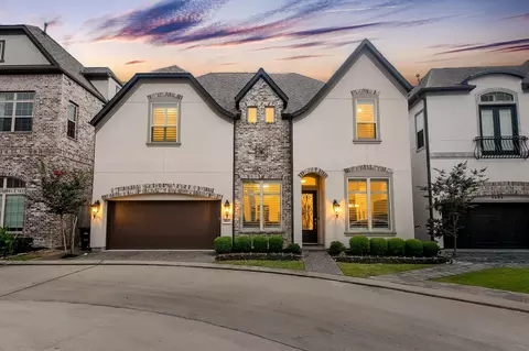 8515 S Rose Terrace Ln, Houston, TX 77055