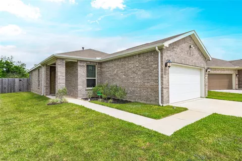 7318 Donnino Dr, Texas City, TX 77591