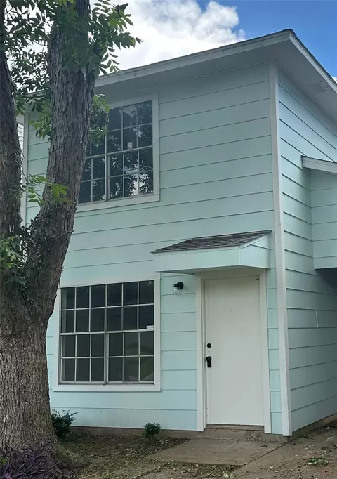 804 Ward St, Rosenberg, TX 77471