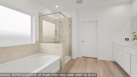 Bath - 635 Bronze Wolf Ct, Conroe, TX 77303 photo 1 of 4