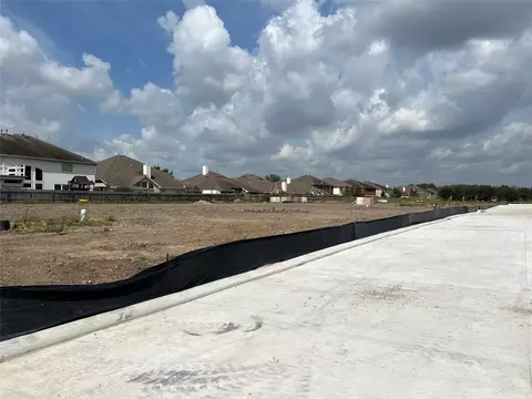 12430 Alston Rd, Sugar Land, TX 77478