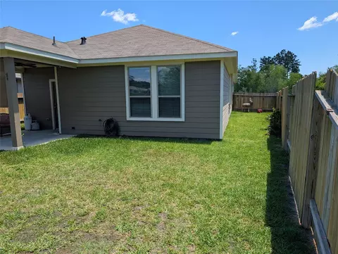 Exterior - 14601 E Pine Heart Dr, Conroe, TX 77302 photo 3 of 5