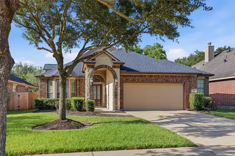 2412 Via Montesano, League City, TX 77573