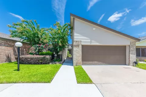6339 Briar Terrace Dr, Houston, TX 77072