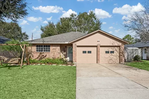 6319 Crestside Dr, Pasadena, TX 77505 photo 1