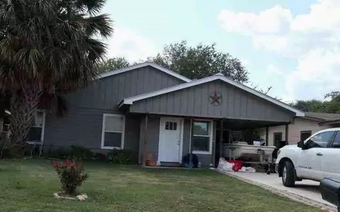 1735 Athel Ave, San Antonio, TX 78237