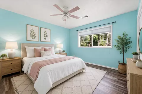 Bedroom - 6 Lost Frst, Trinity, TX 75862 photo 3 of 10