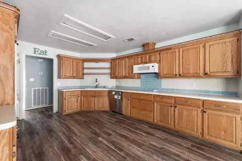 Kitchen - 6 Lost Frst, Trinity, TX 75862 photo 1 of 3