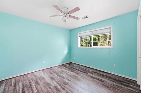 Bedroom - 6 Lost Frst, Trinity, TX 75862 photo 7 of 10