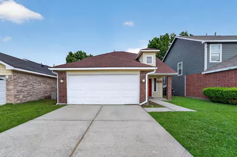 11811 Fossil Rock Ln, Houston, TX 77034