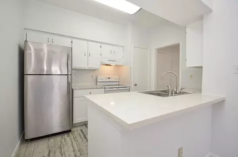 2475 Underwood St #391, Houston, TX 77030