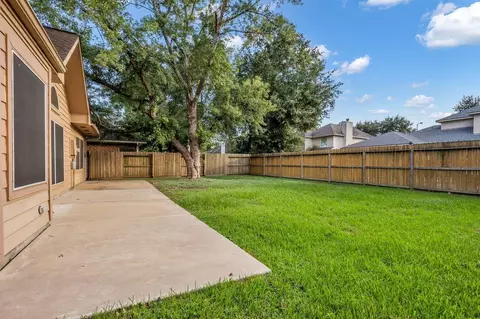 Exterior - 23915 Spring Oak Dr, Spring, TX 77373 photo 6 of 6