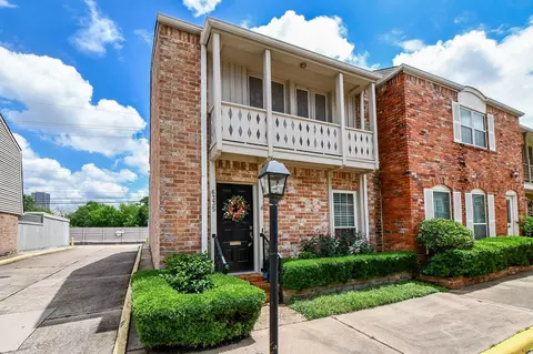 6335 Del Monte Dr #97, Houston, TX 77057