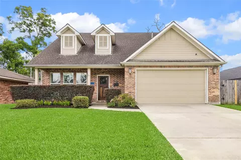5121 Libbey Ln, Houston, TX 77092