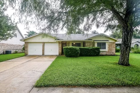 11839 Blair Meadow Dr, Meadows Place, TX 77477