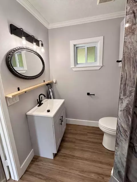 Bath - 4248 Sapp Rd, Conroe, TX 77304 photo 6 of 6