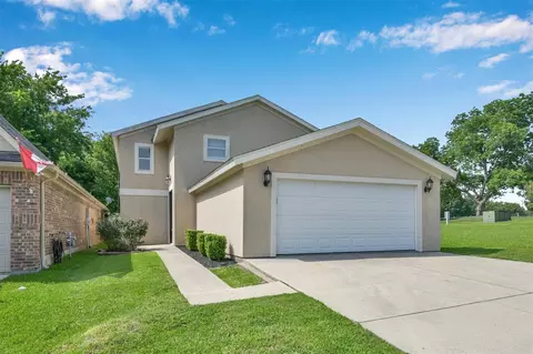 100 Harbour Town Dr, Montgomery, TX 77356