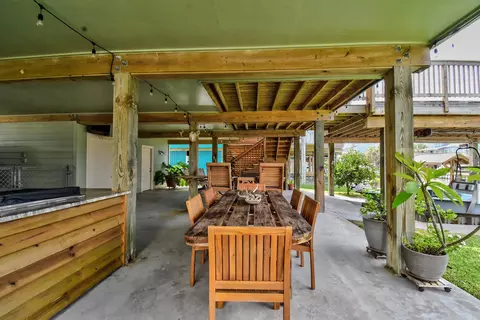 Exterior - 122 Four Master Road Rd, Freeport, TX 77541 photo 9 of 10