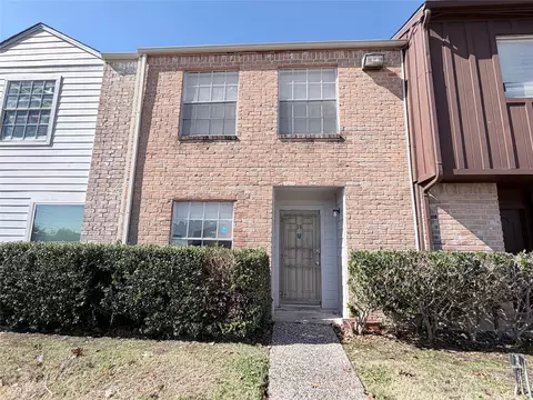 9200 W Bellfort St #98, Houston, TX 77031