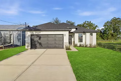 2522 16th St, Hempstead, TX 77445