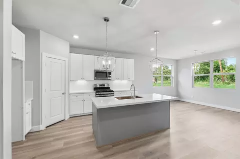 Kitchen - 2522 16th St, Hempstead, TX 77445 photo 2 of 3