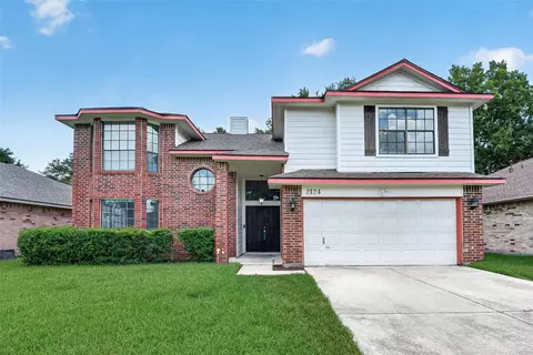 2124 Bennigan St, League City, TX 77573