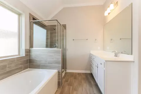 Bath - 3332 Rolling View Ct, Conroe, TX 77301 photo 1 of 3