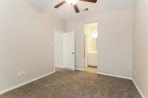 Bedroom - 3332 Rolling View Ct, Conroe, TX 77301 photo 2 of 4