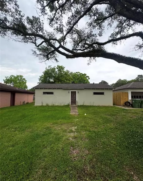 101 West St, Liberty, TX 77575