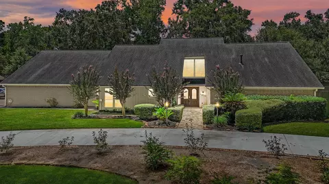 1630 Cypress Ln, Houston, TX 77339