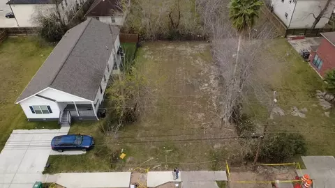 7812 Scott St, Houston, TX 77051