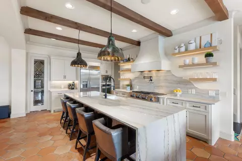 5 S Shadow Creek Villas Loop, Spring, TX 77389 photo 1