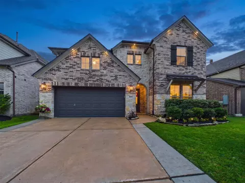 12535 Tamaron Dr N, Texas City, TX 77568
