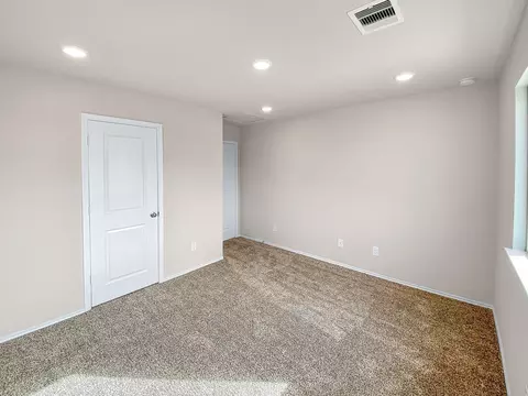Bedroom - 13071 Clearview Dr, Willis, TX 77318 photo 2 of 4