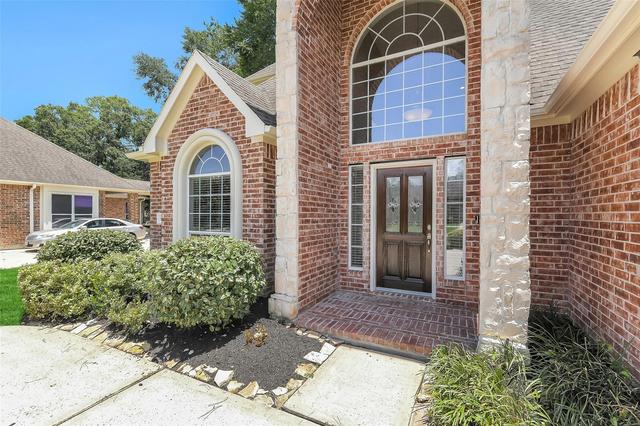 14906 Windsor Mnr, Houston, TX 77069