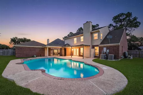 17618 Rustling Aspen Ln, Houston, TX 77095