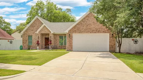 11707 Barwood Bend Dr, Houston, TX 77065