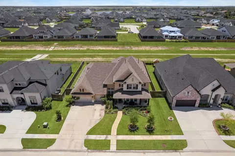 2547 Sandy Lake Dr, Friendswood, TX 77546