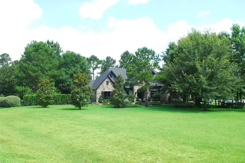 6912 Lone Star Ct, Montgomery, TX 77316