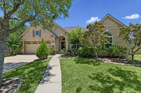6726 Charlton St, Sugar Land, TX 77479