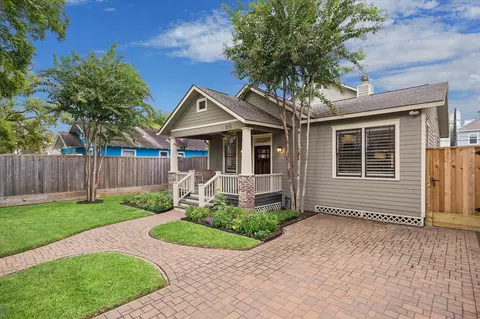215 E 26th St, Houston, TX 77008
