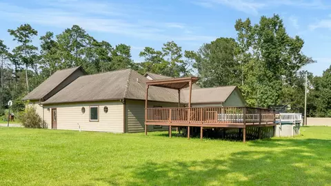 Exterior - 14742 Cypress Dr, Conroe, TX 77302 photo 4 of 5
