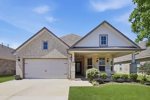 134 Comal Dr, Baytown, TX 77523
