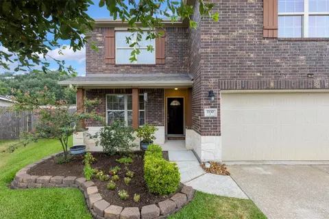 Exterior - 7130 Edwanna Ln, Spring, TX 77389 photo 2 of 5